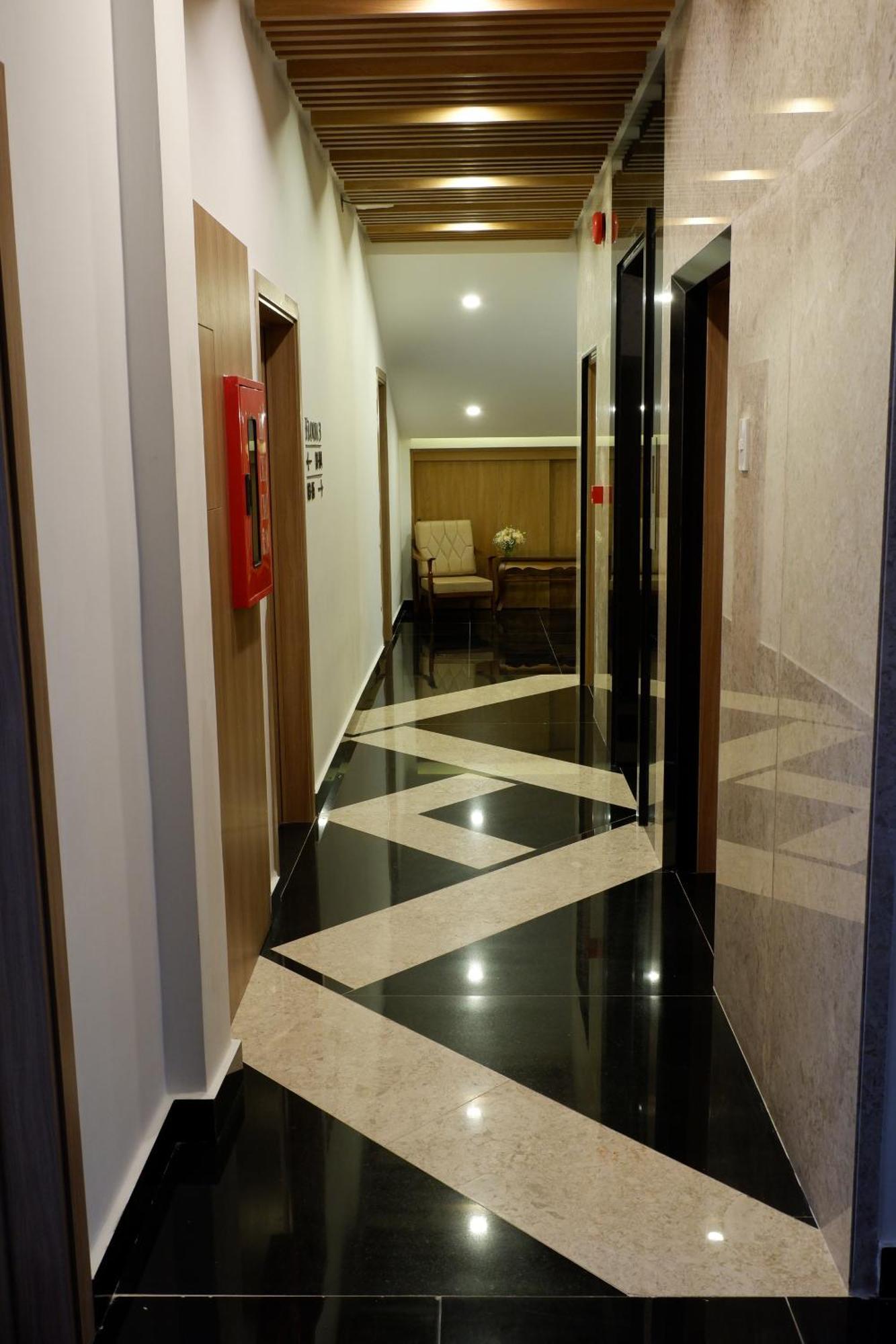 Minh Chi Hotel Далат Экстерьер фото
